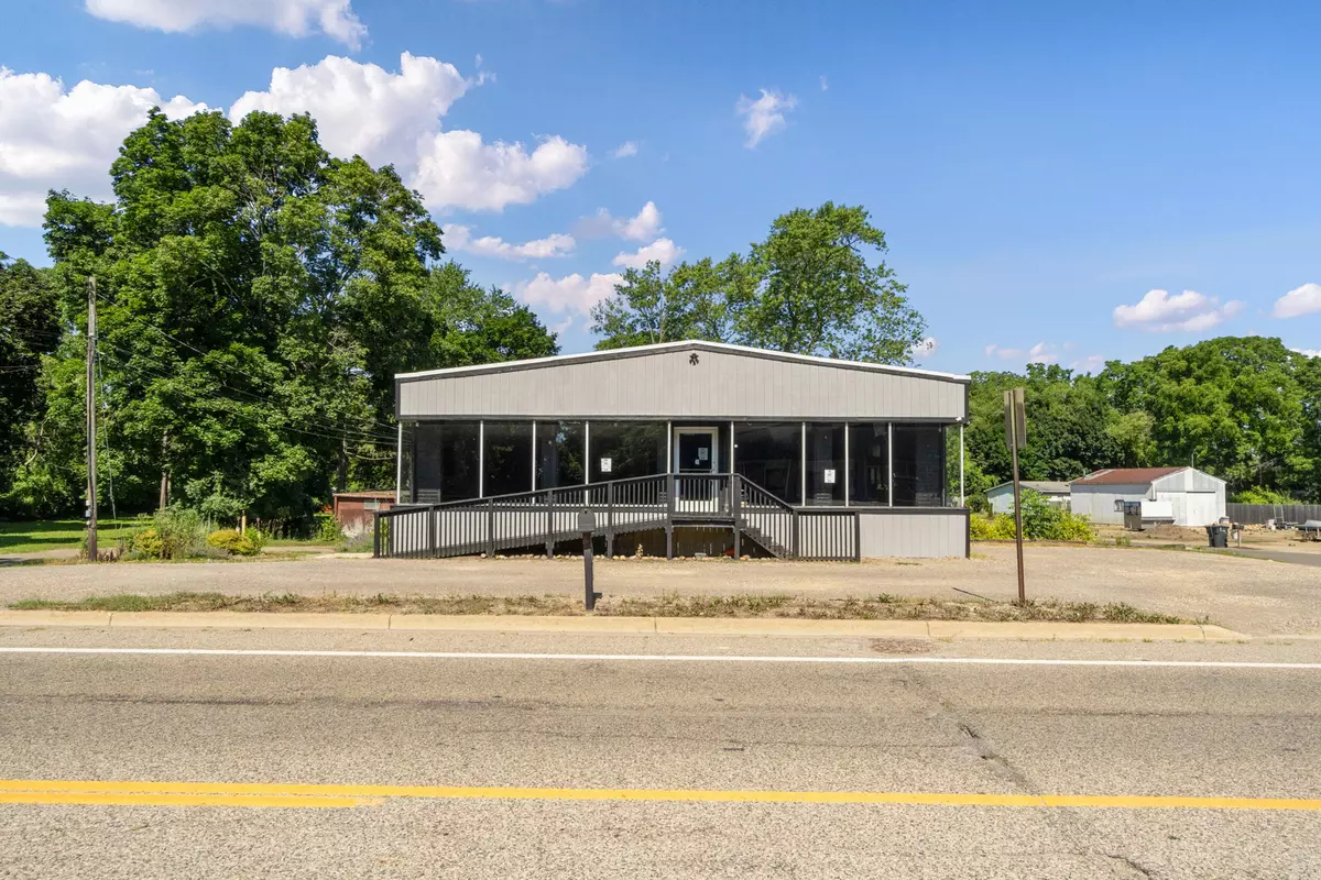 Jackson, MI 49202,1948 Lansing Avenue