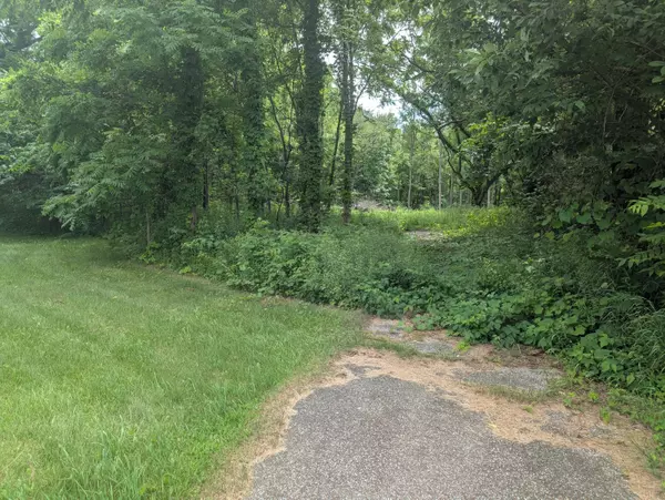 Bangor, MI 49013,M-43