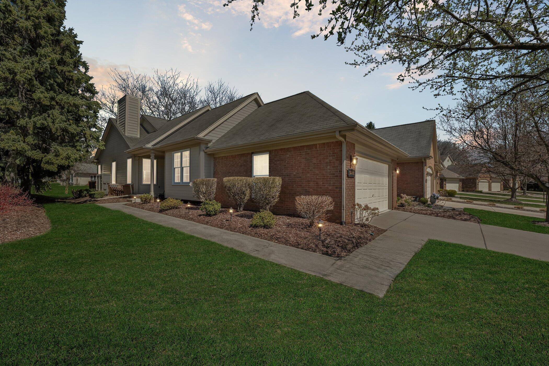 39788 Village Run Drive, Northville, MI 48168