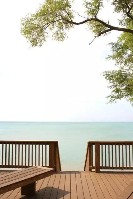 Grand Beach, MI 49117,2 Lilac Lane