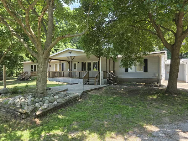 627 W 44th Street, Fremont, MI 49412