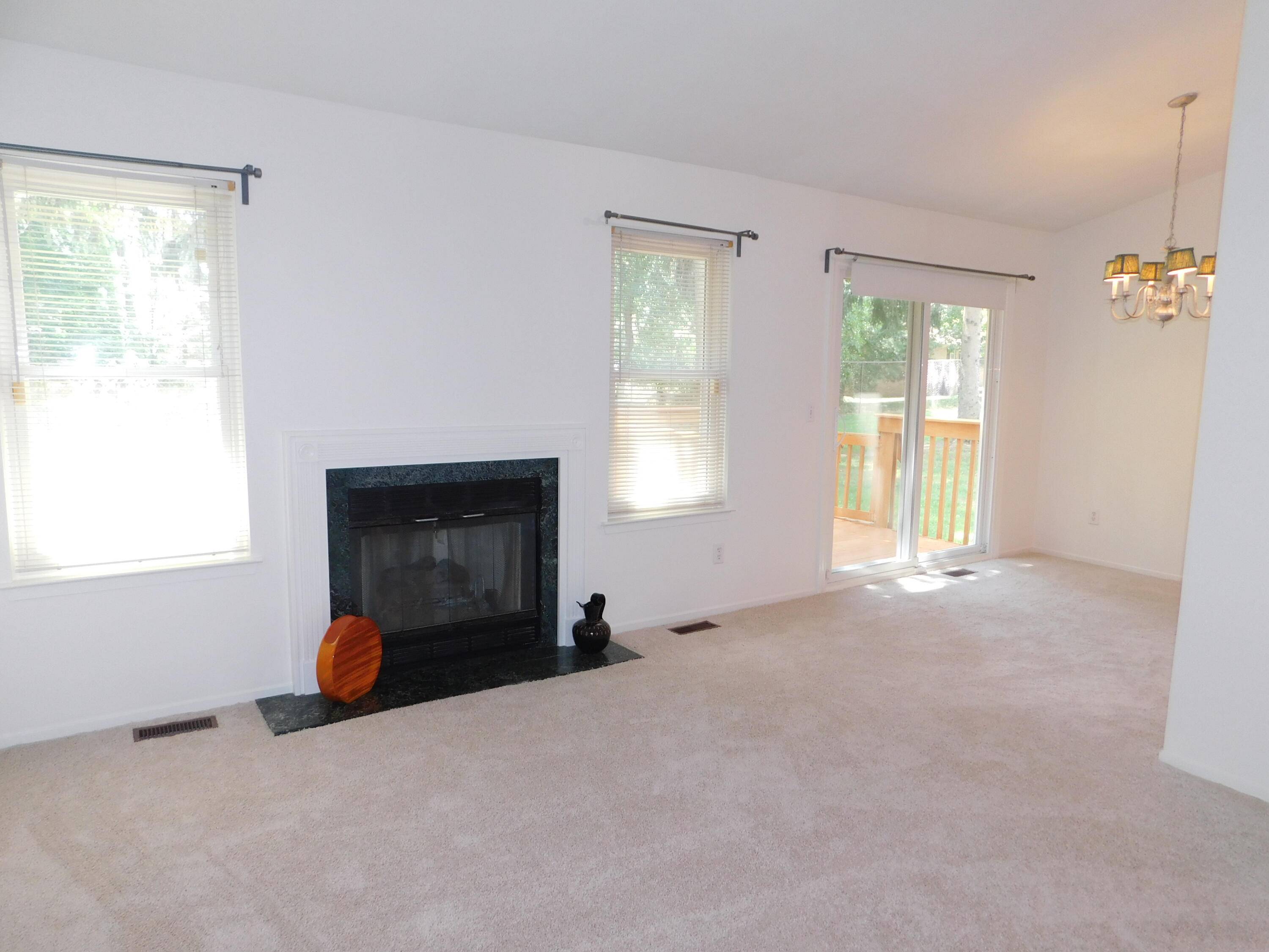 Westland, MI 48185,36561 S Deerhurst S