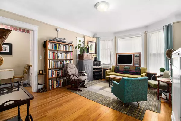 Kalamazoo, MI 49007,936 W Kalamazoo Avenue