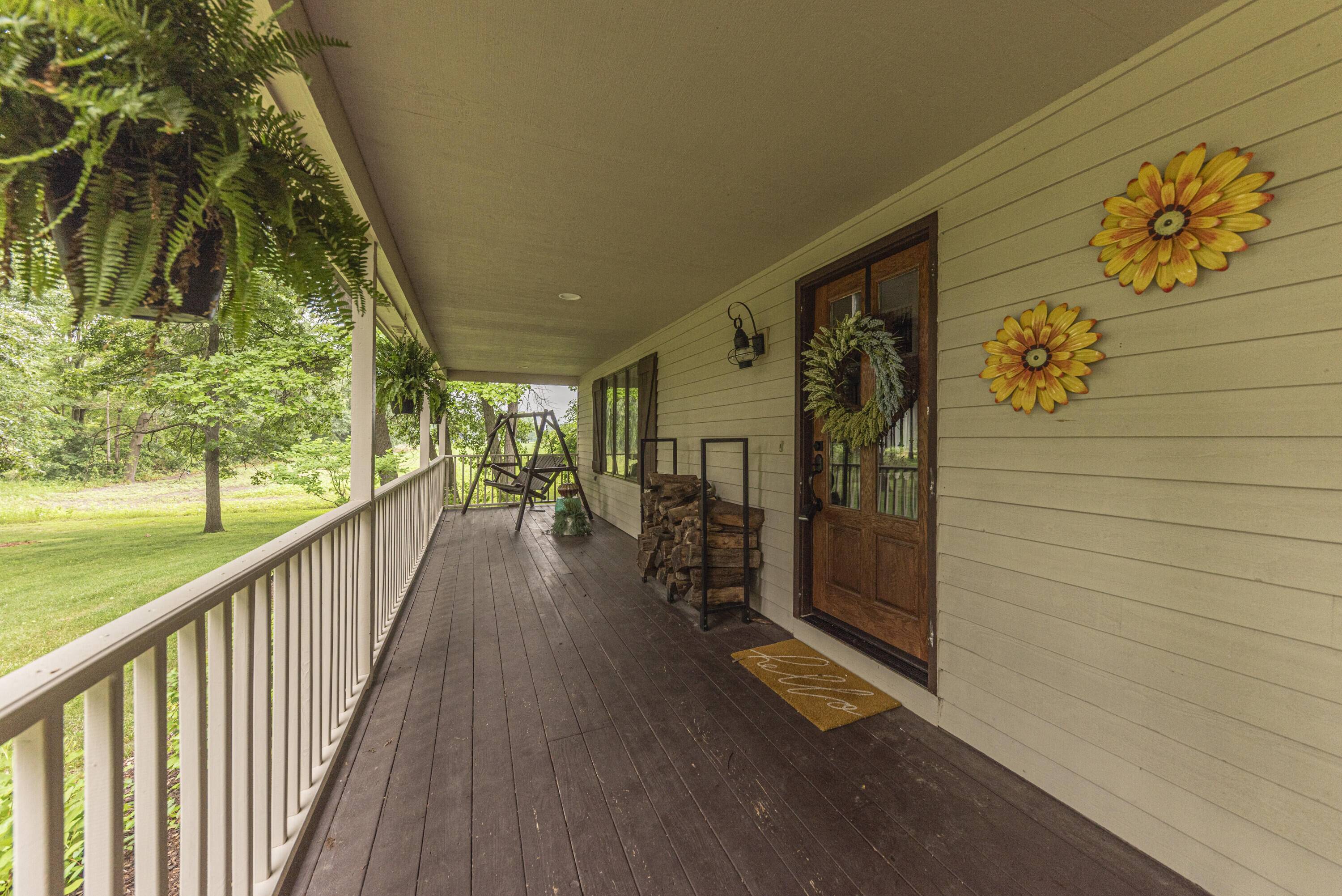New Hudson, MI 48165,26899 S Hill