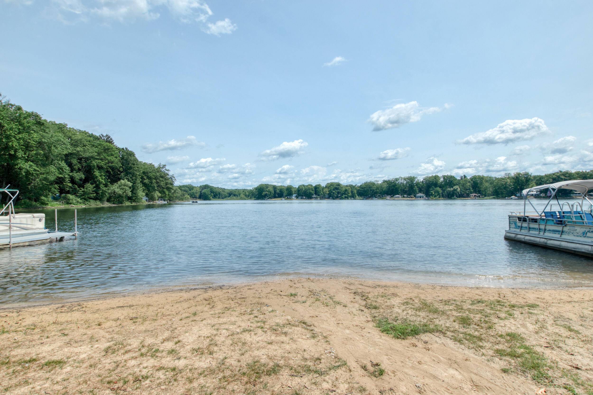 White Cloud, MI 49349,890 W Locust Street