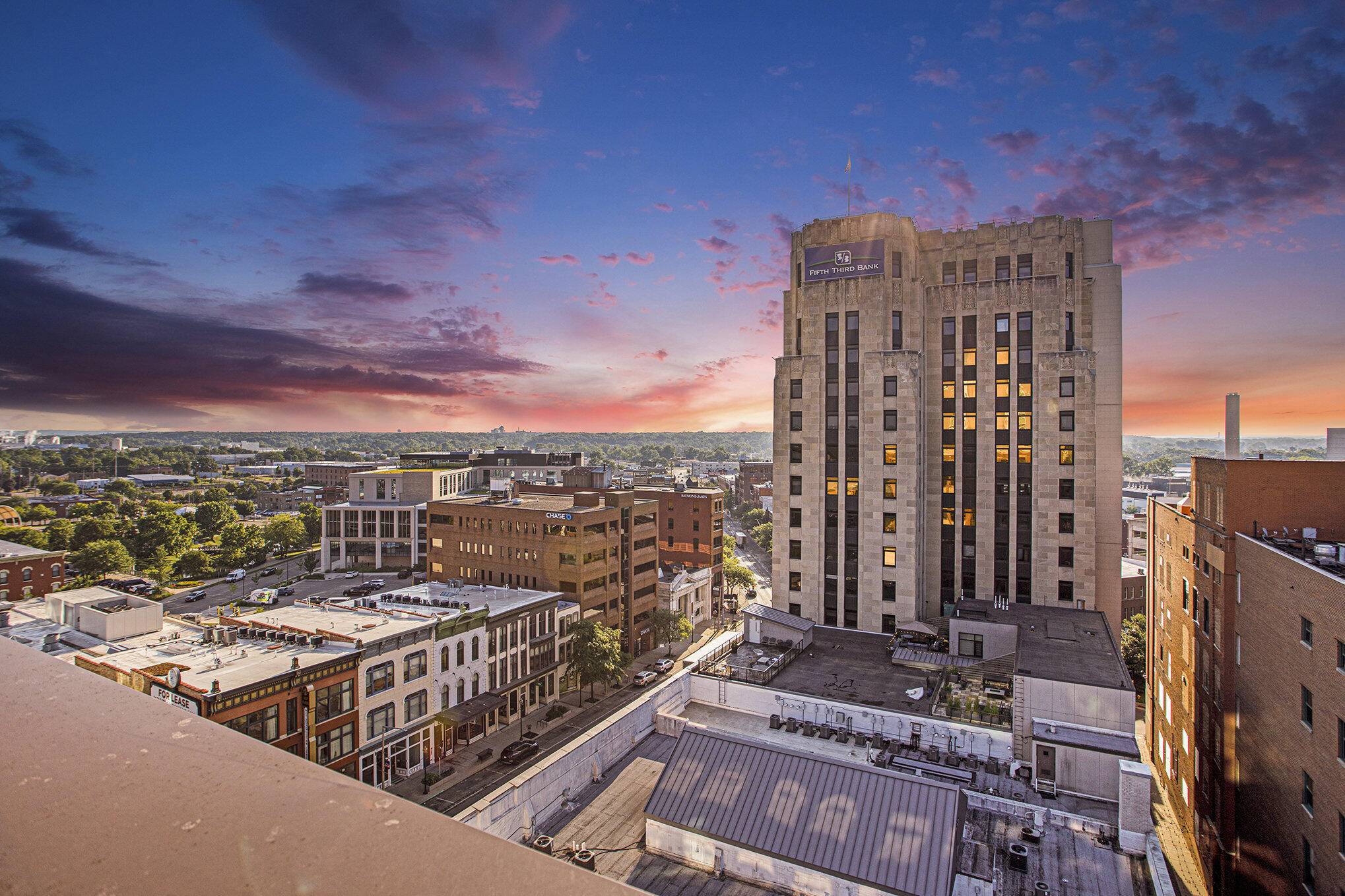 107 W Michigan Avenue #9 & 11, Kalamazoo, MI 49007