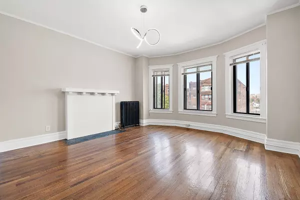 Detroit, MI 48201,68 E Willis Street #5