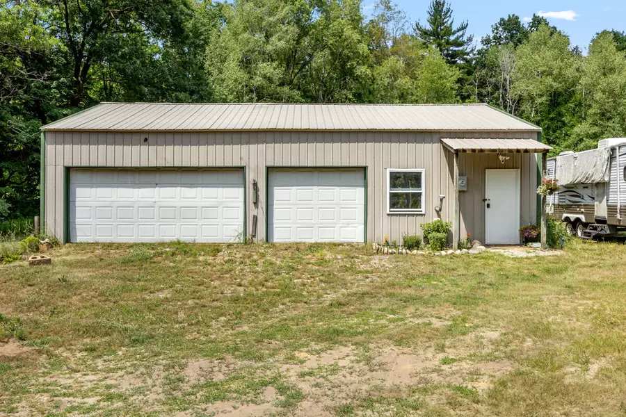 17460 Mcphail NE Avenue, Cedar Springs, MI 49319