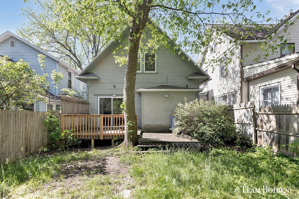Grand Rapids, MI 49505,129 Sweet NE Street