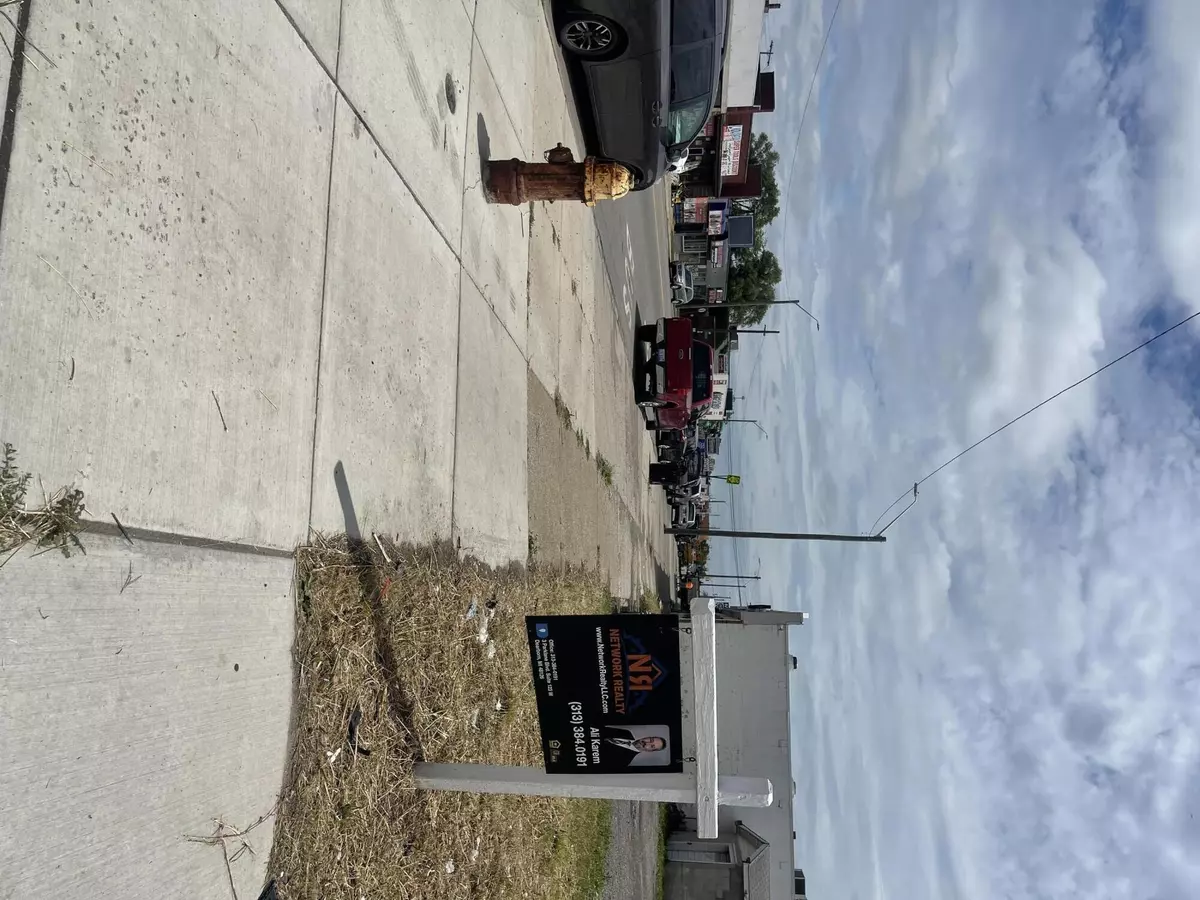 Detroit, MI 48228,15739 W Warren Avenue