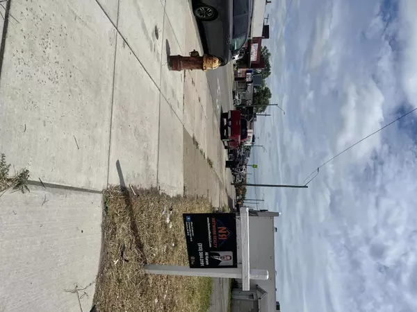 Detroit, MI 48228,15739 W Warren Avenue