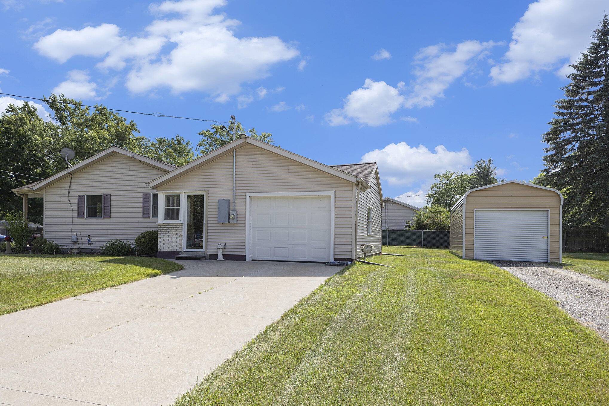Jackson, MI 49201,5468 Wellesley Drive