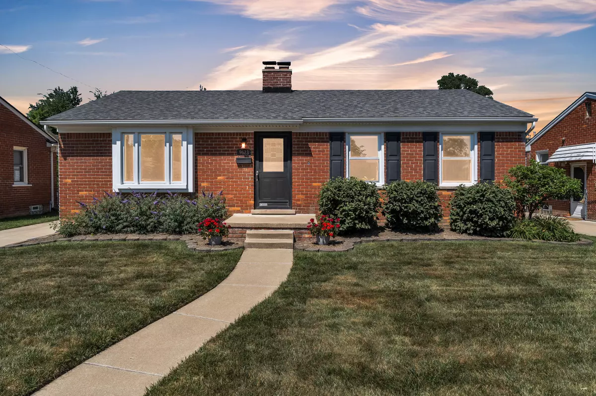 Livonia, MI 48150,9623 Fairfield Street
