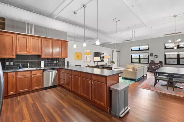 Kalamazoo, MI 49007,125 S Kalamazoo Mall #603