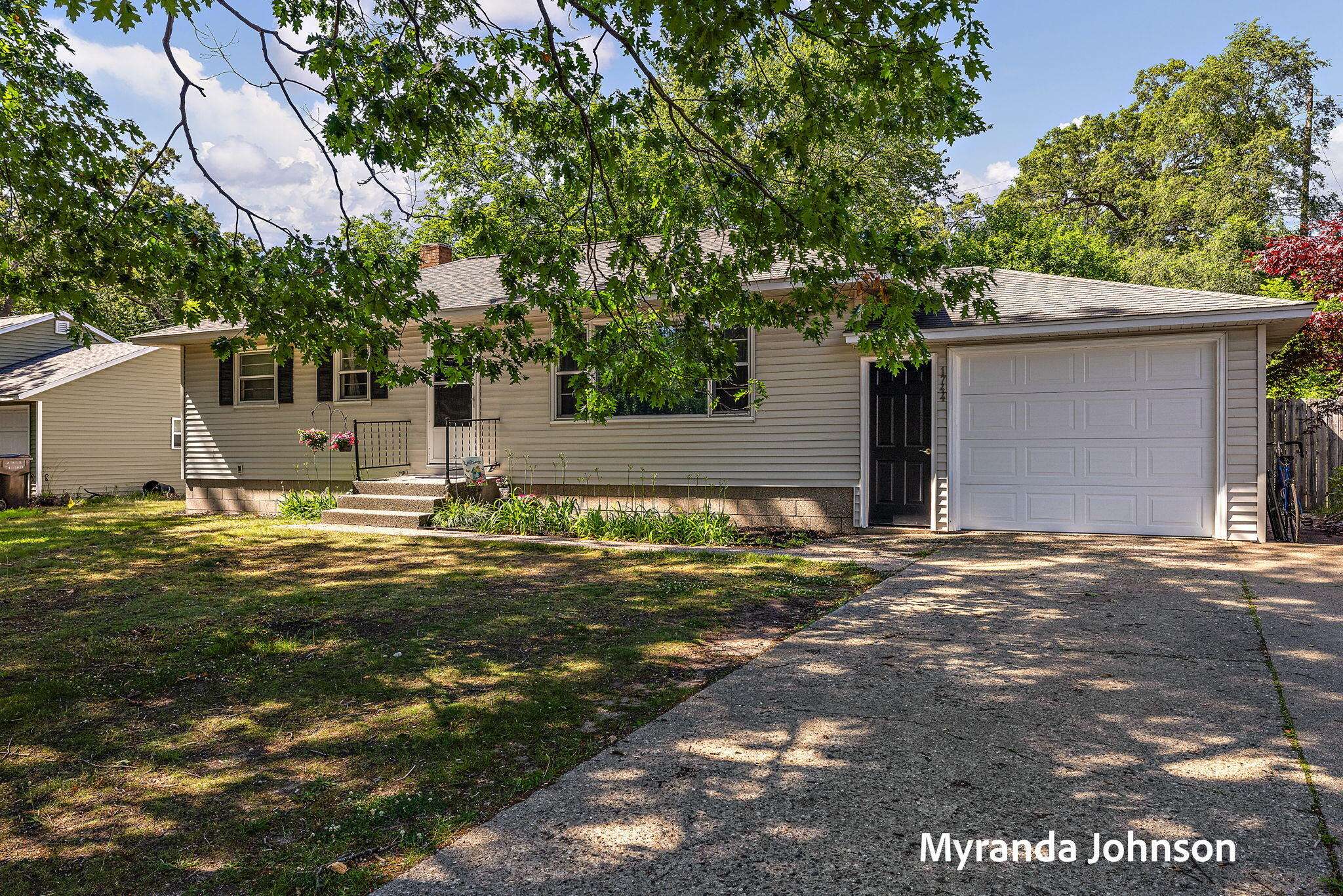 Norton Shores, MI 49441,1744 W Norton Avenue