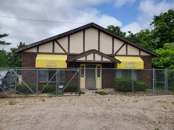 4249 Oak Park SE Drive, Grand Rapids, MI 49508