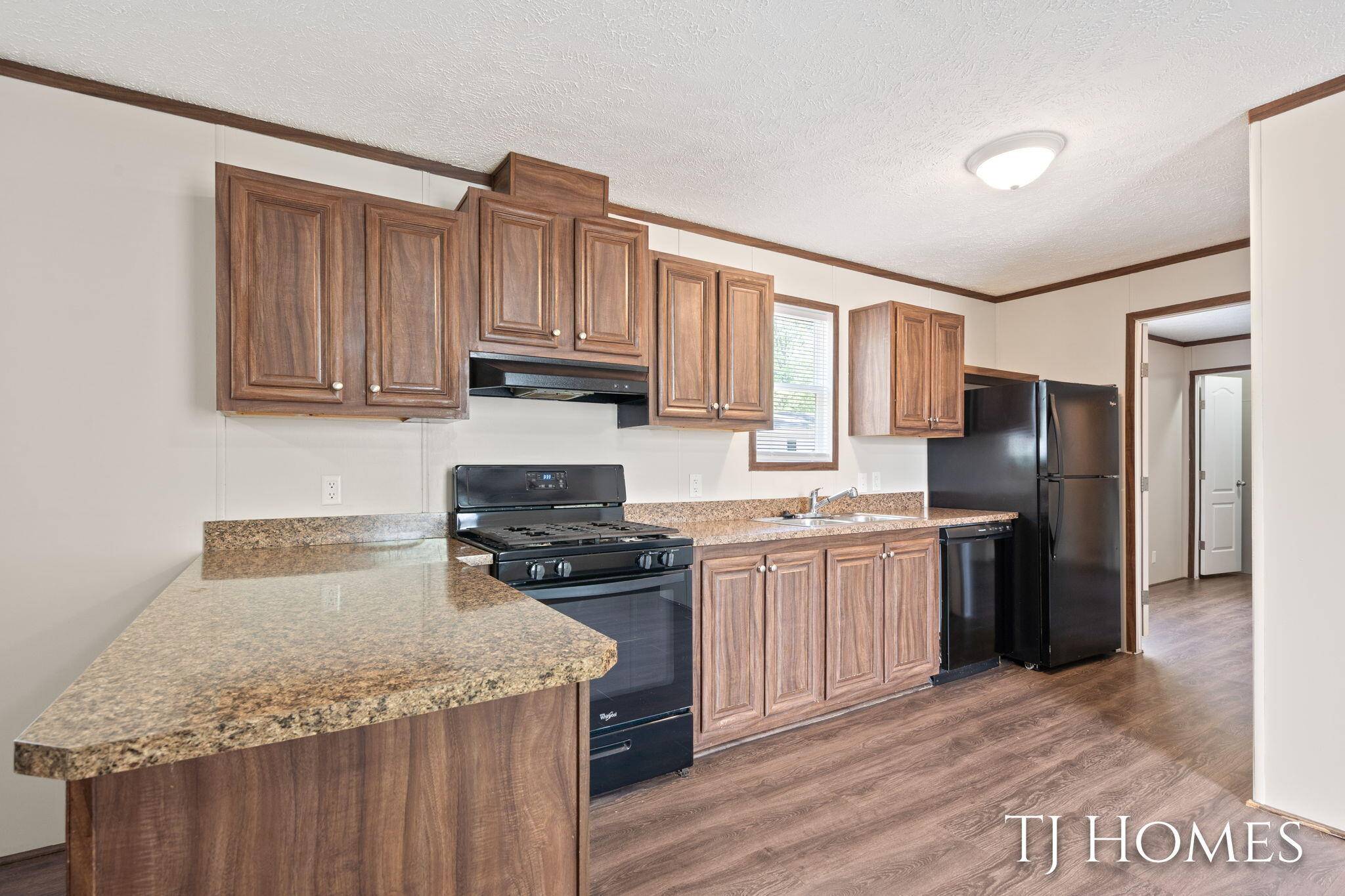 Sparta, MI 49345,68 Viking NW Drive