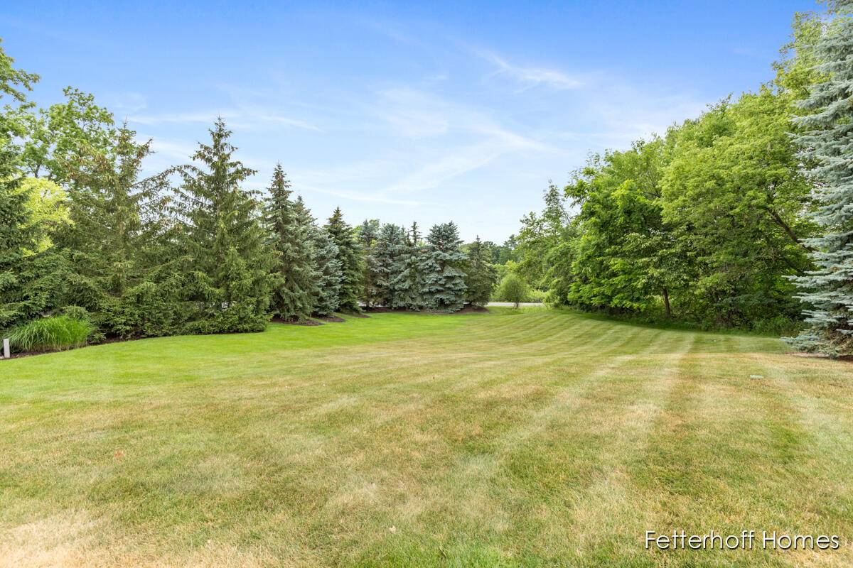 2093 Feathery SE Court, Grand Rapids, MI 49546