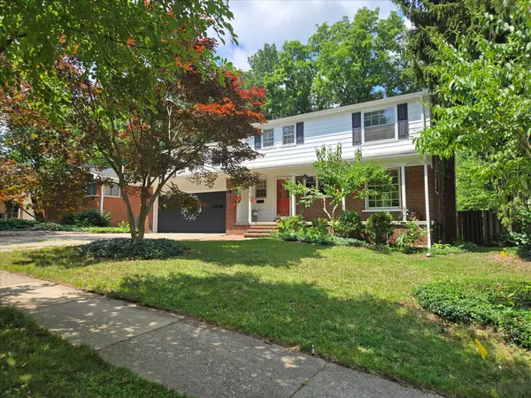 Ann Arbor, MI 48104,2422 Essex