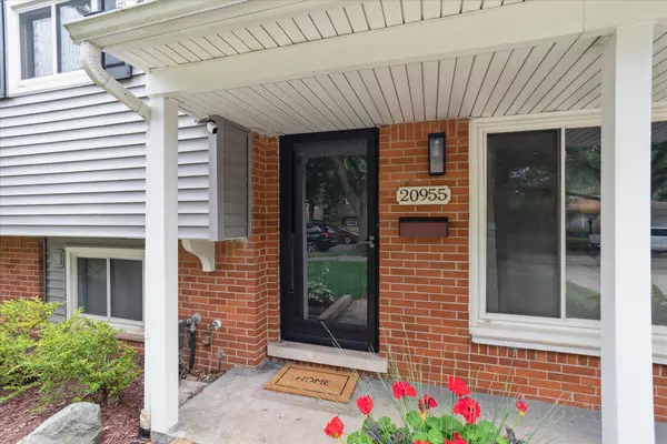 Farmington, MI 48336,20955 Robinwood Street
