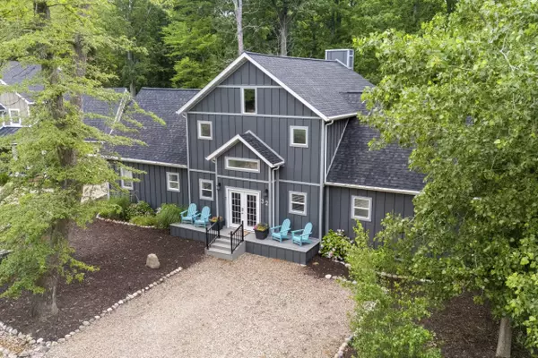 New Buffalo, MI 49117,32 Walden Way