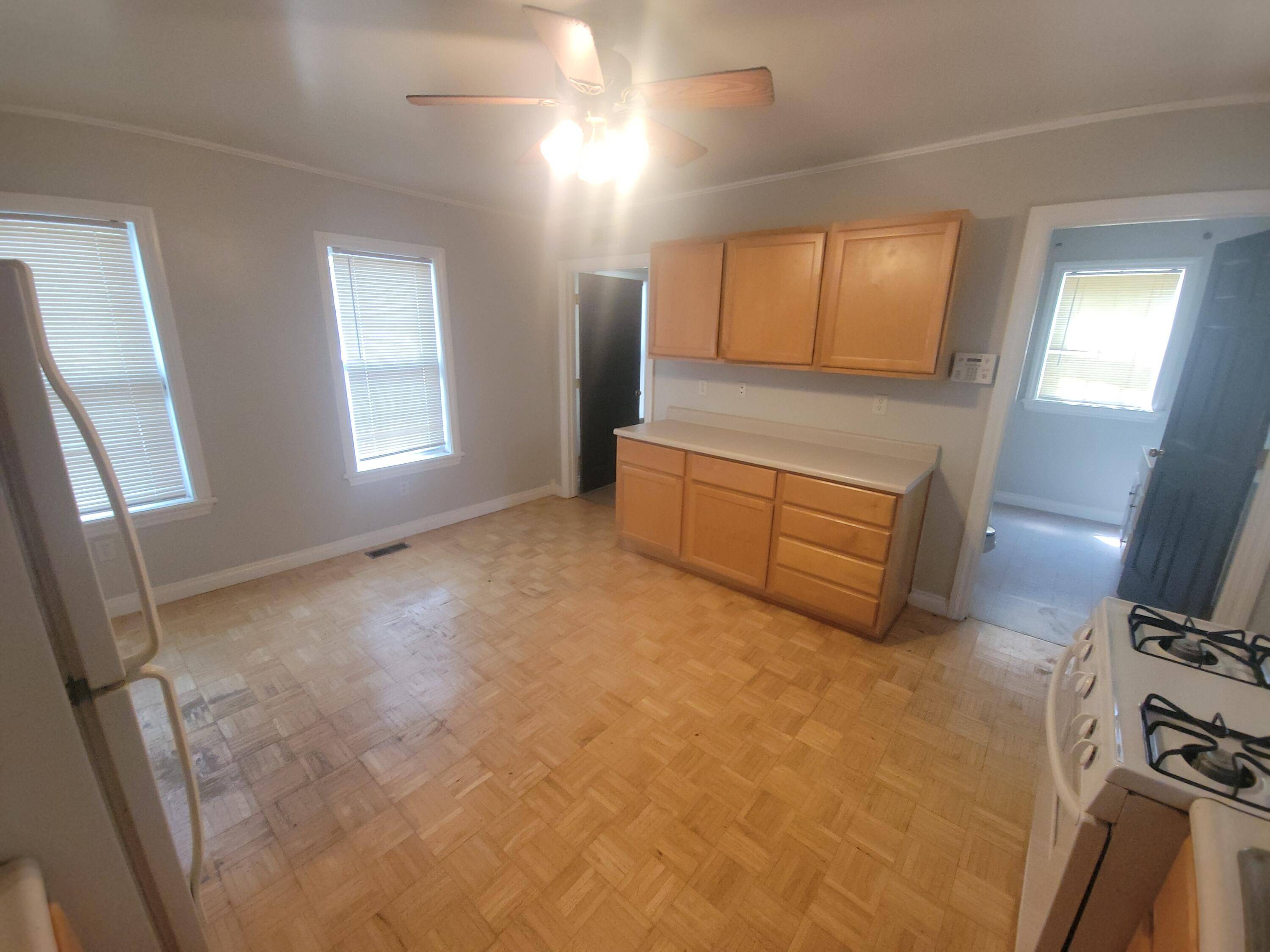 Grand Rapids, MI 49503,560 Lydia NE Street