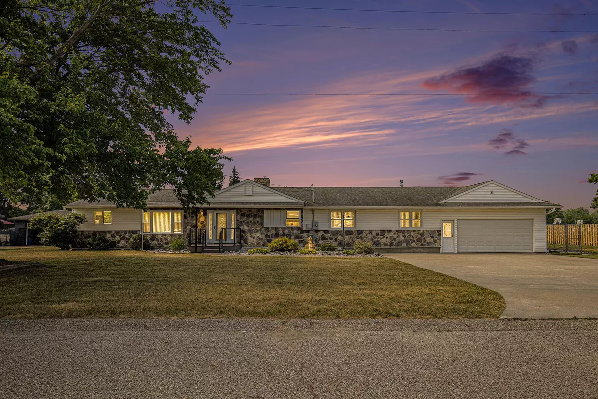 Cedar Springs, MI 49319,236 Jeffrey NE Street