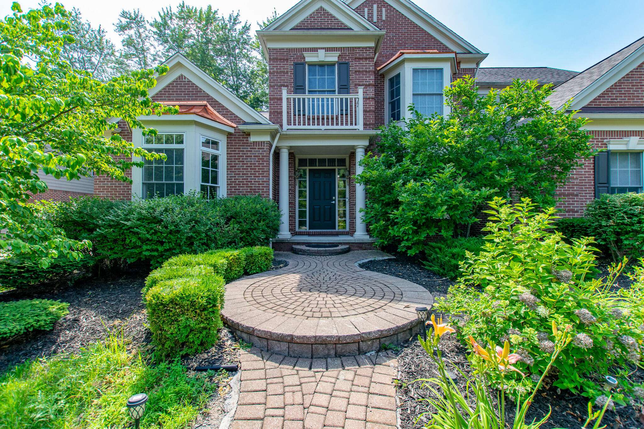 1630 Mistwood Court, Canton, MI 48187