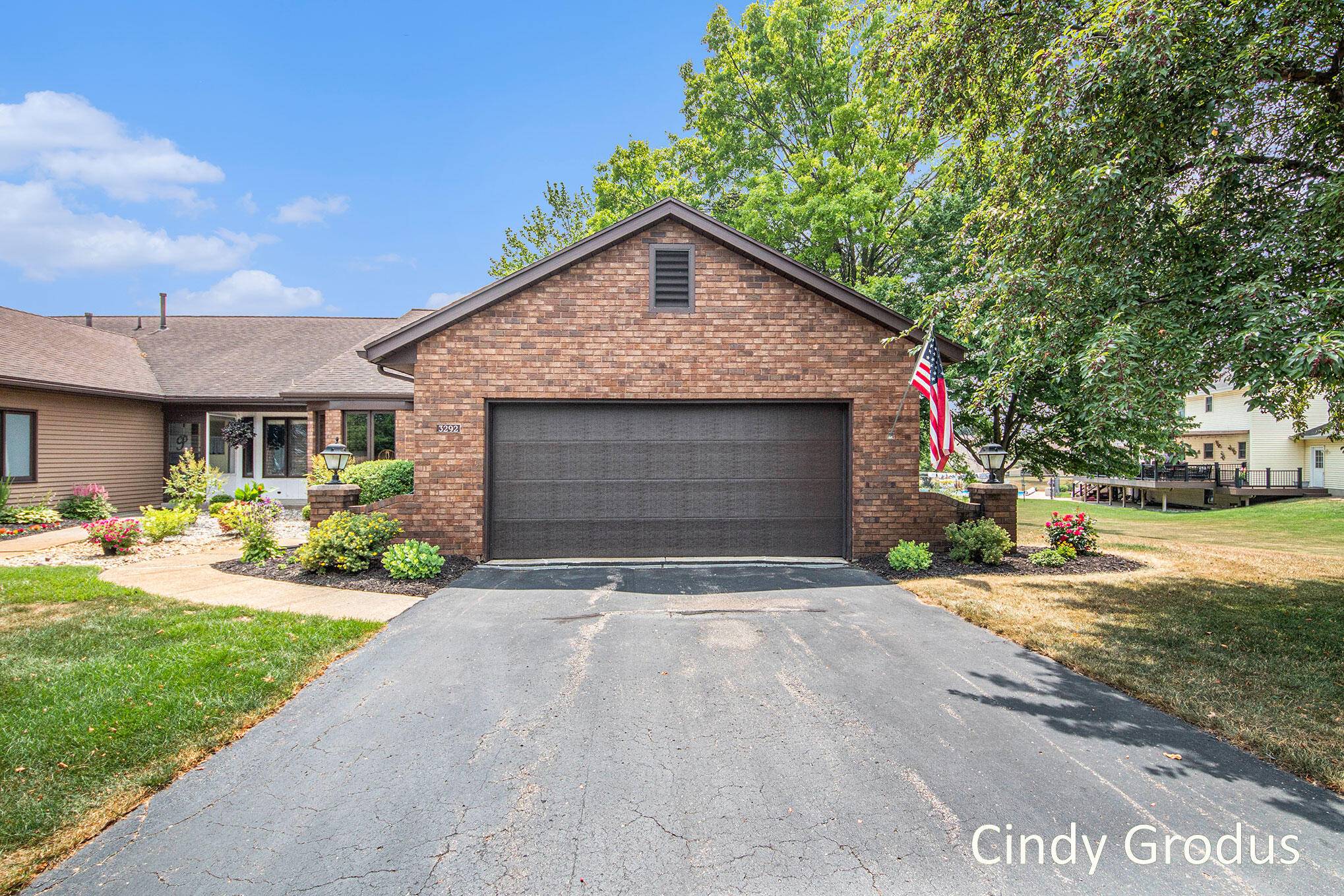 Grandville, MI 49418,3292 Johnson SW Court
