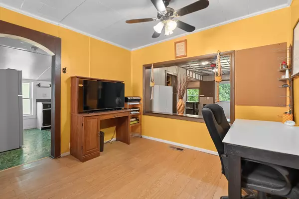 Decatur, MI 49045,208 W St Marys Street