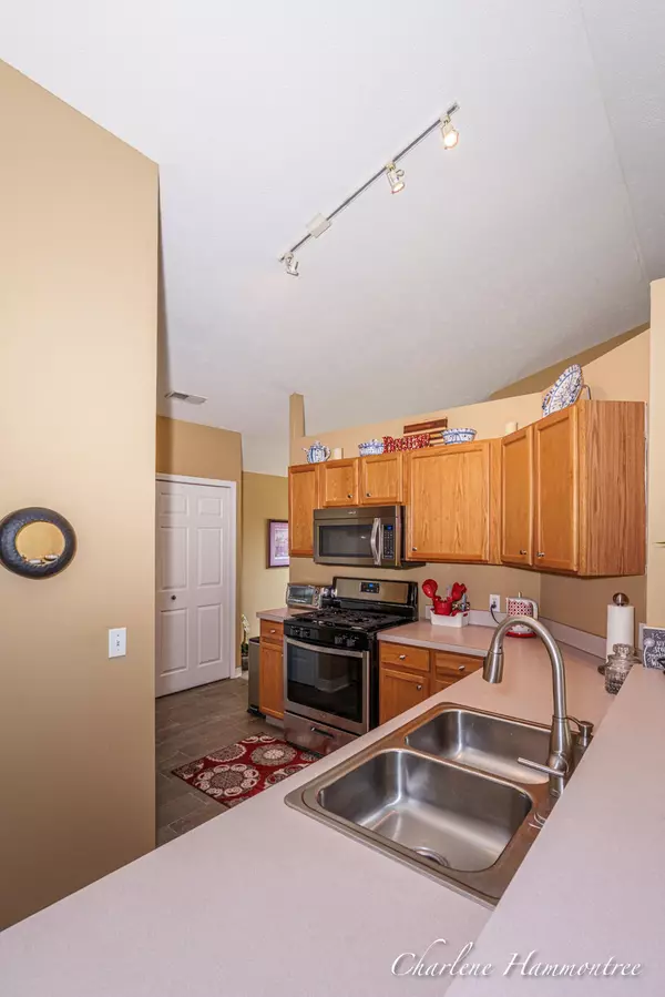 Rockford, MI 49341,205 Hunters NE Lane