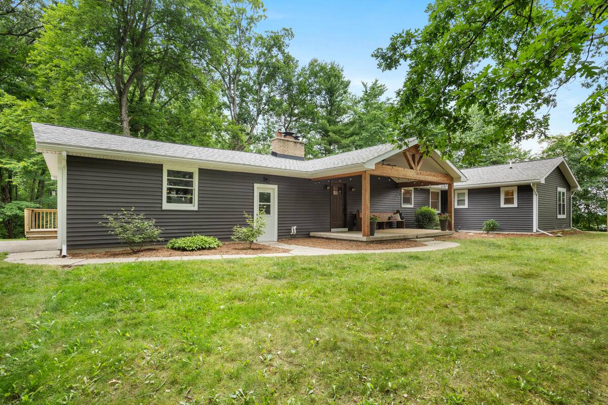 Lowell, MI 49331,1059 Cumberland SE Avenue