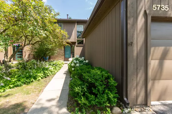 Ypsilanti, MI 48197,5735 Staghorn Drive