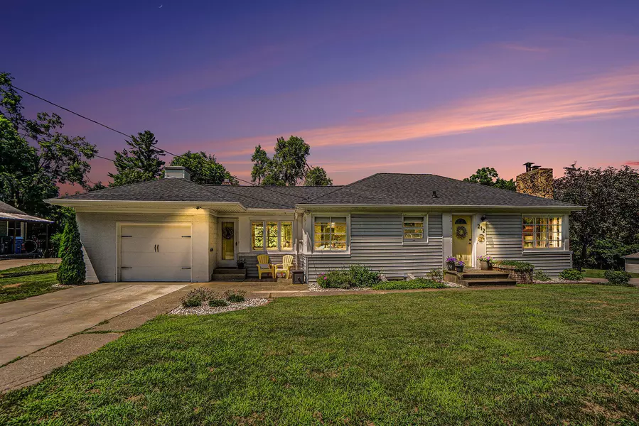 212 Evelyn Avenue, Kalamazoo, MI 49001