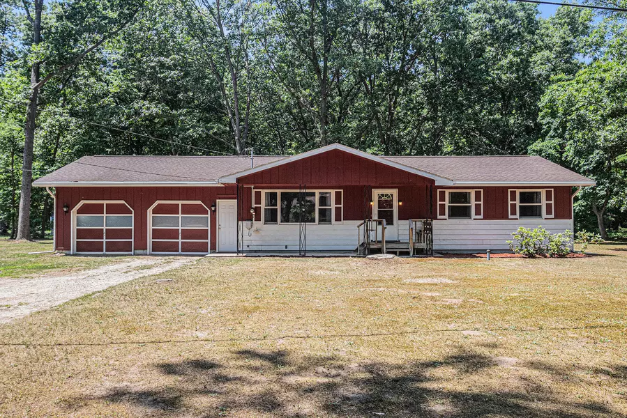 2272 53rd Street, Fennville, MI 49408