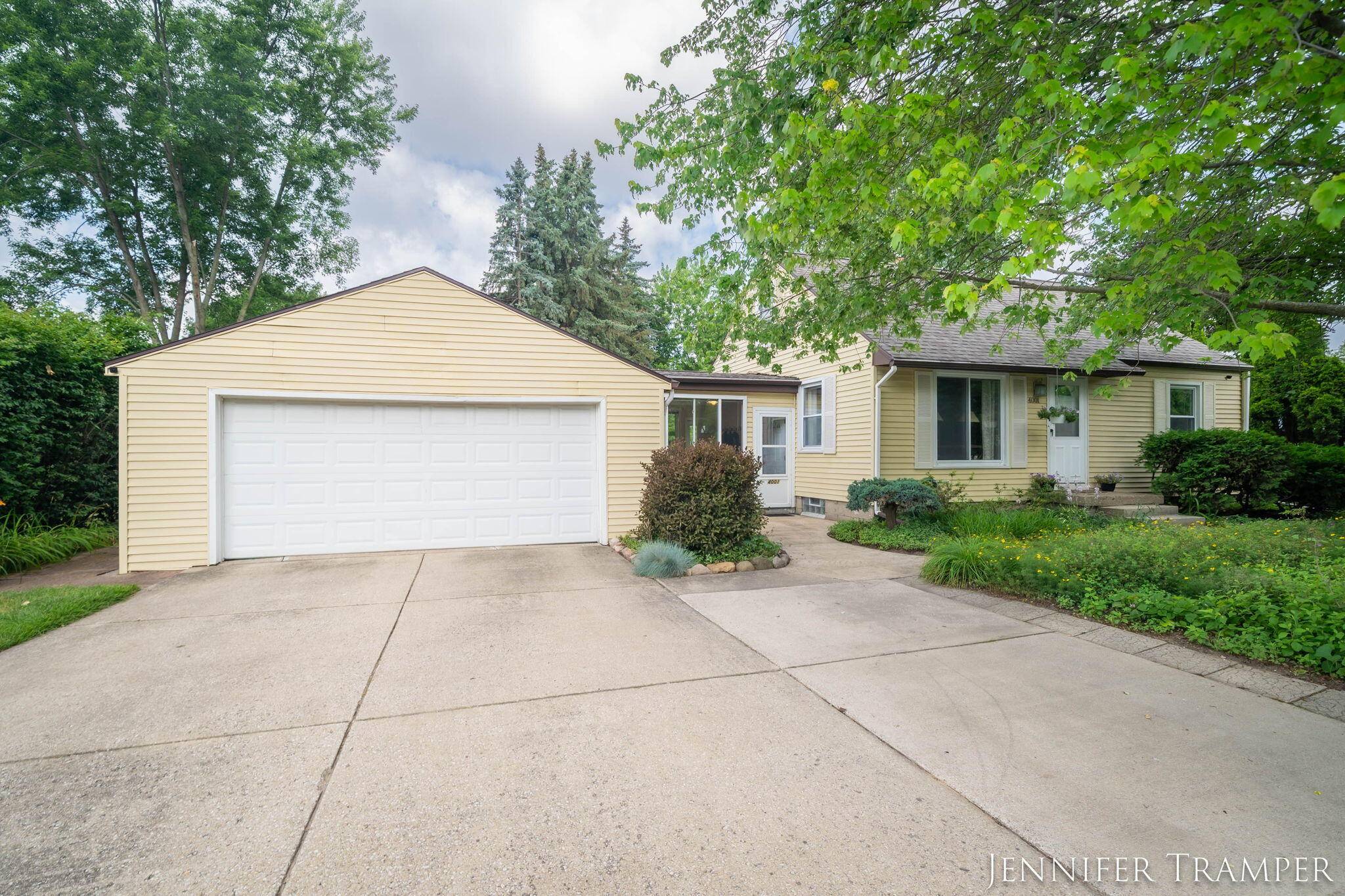 Grand Rapids, MI 49525,4001 Hillsdale NE Avenue
