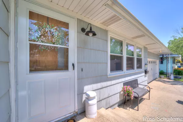 Muskegon, MI 49441,1434 Cornell Road