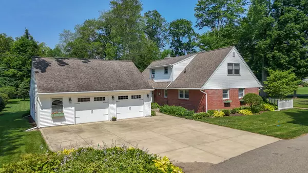 Cassopolis, MI 49031,21687 Shiawassee Drive