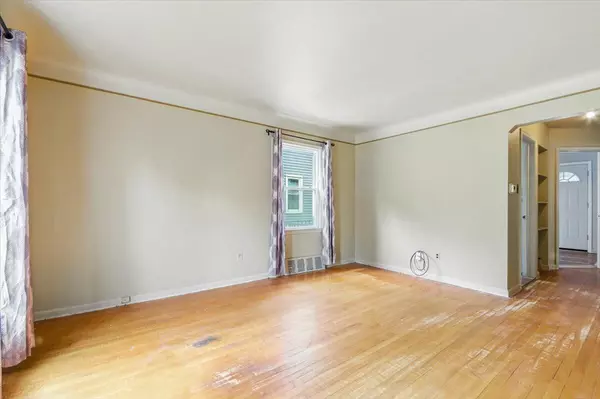 Berkley, MI 48072,2251 Gardner Avenue