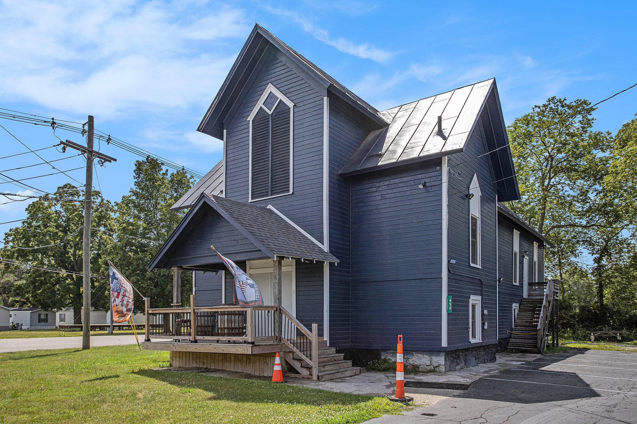 450 S Clay Street, Coldwater, MI 49036