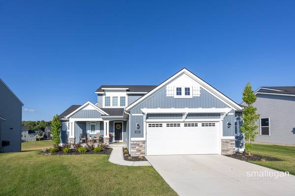 8906 Emerado Road, Jenison, MI 49428