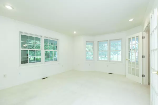 Niles, MI 49120,1803 Bell Road
