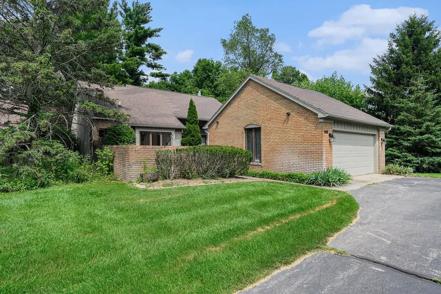 121 Woodwind Circle, Kalamazoo, MI 49006