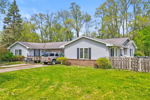 Holland, MI 49423,287-289 S Waverly Road