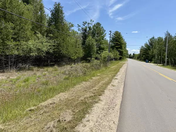 Onekama, MI 49675,2 Seymour