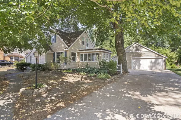Holland, MI 49423,817 Central Avenue