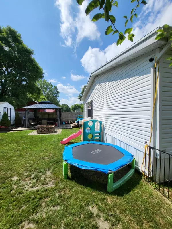 Lyons, MI 48851,232 S Tabor Street