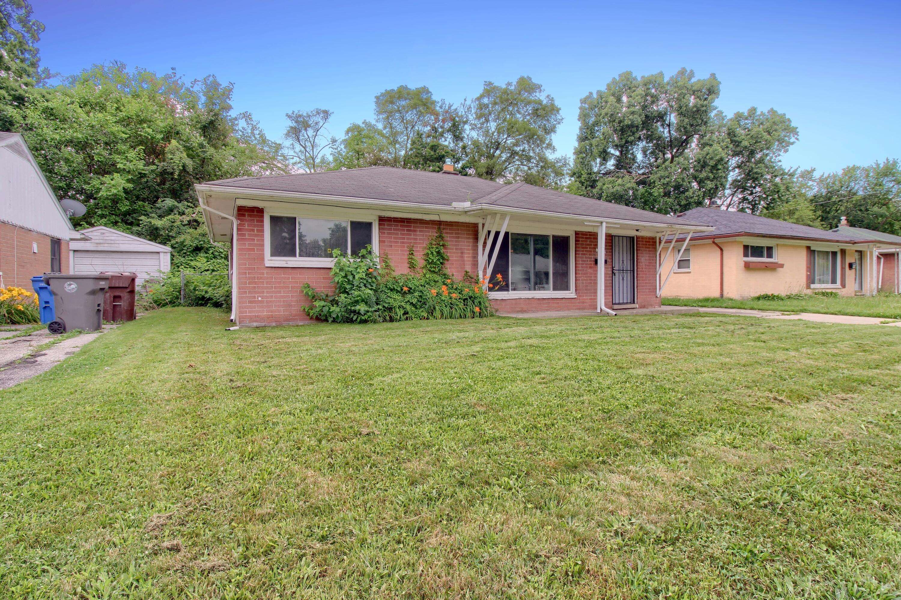Inkster, MI 48141,28503 HAZELWOOD Street
