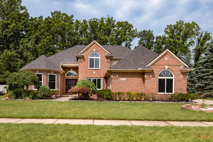 55743 Caesars Drive, Shelby Twp, MI 48315