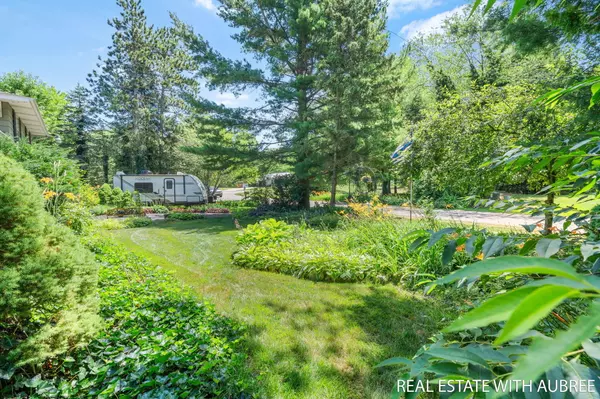 Zeeland, MI 49464,8469 Whispering Pines Court